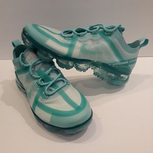 nike air vapormax tropical twist